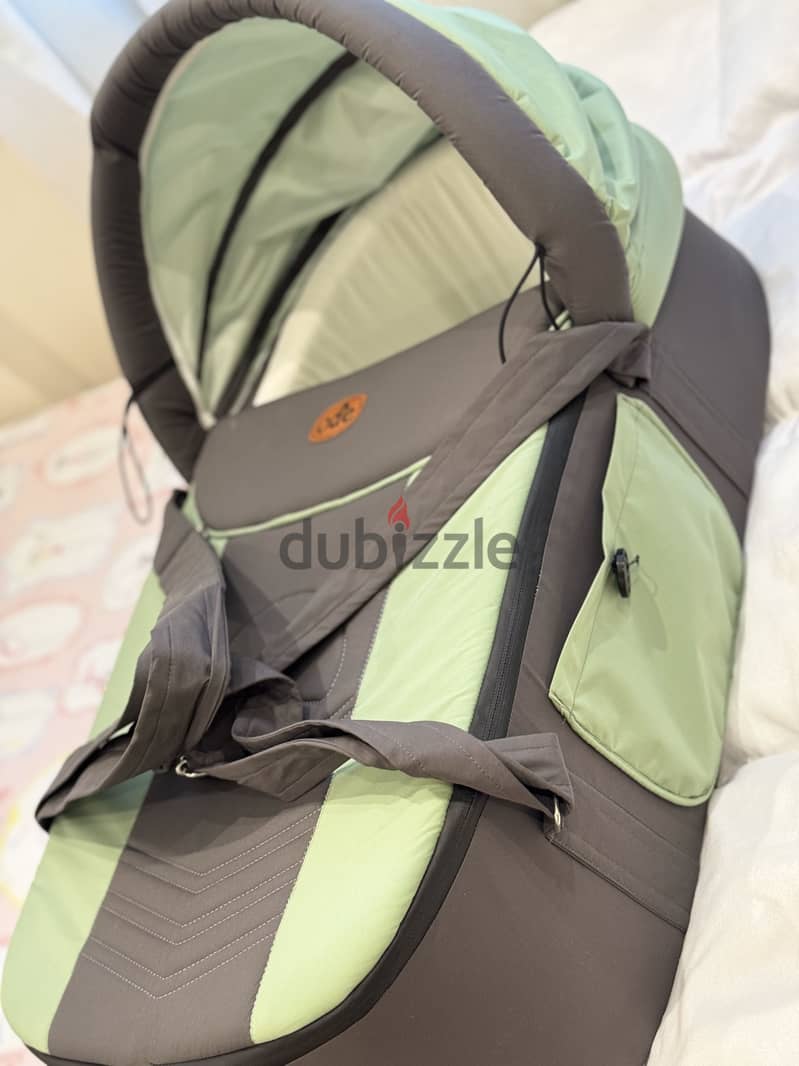 Carrycot large 1