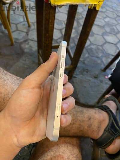 Apple - iPhone 13