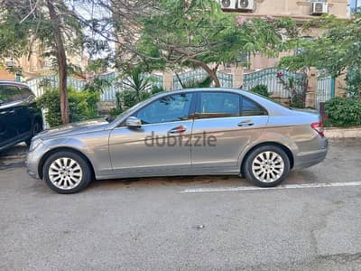 مرسيدس بنز سي 250 2011 أعلى فئة حالة ممتازة Mercedes-Benz C250 2011