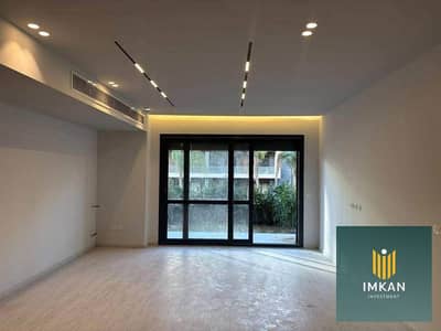 Apartment for sale with a 20% discount and an installment plan of up to 8 years; ready for immediate delivery and fully finished. Located in the La Vi
