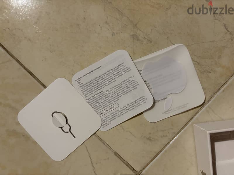 Apple - iPhone 11 4