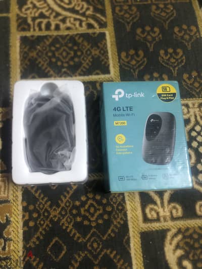 Tp-Link 4GLTE M7200 Like new