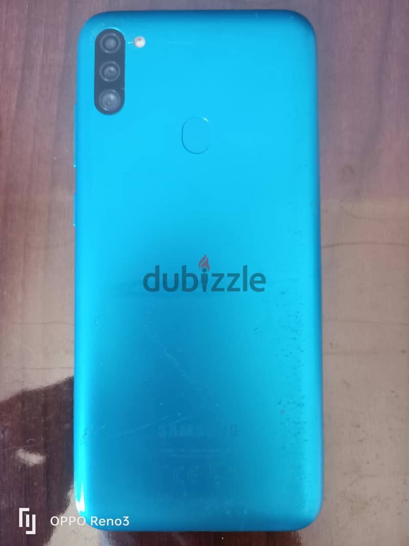Samsung galaxy M 11 8