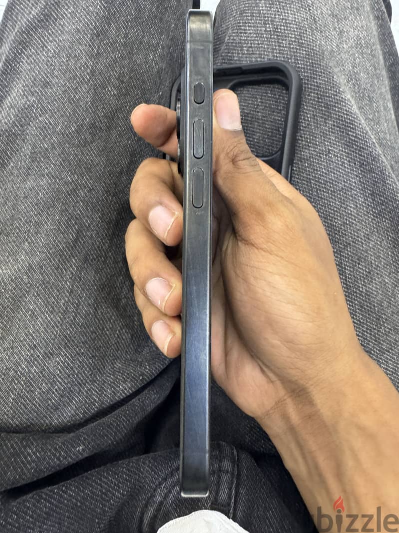 Apple - iPhone 15 Pro 4