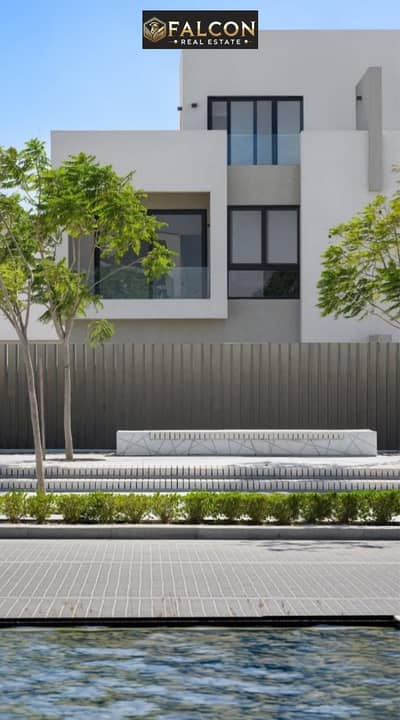 بالاقسيط 10 سنوات افضل موقع فيلا توين تشطيب VIP ف البروج بسعر مميز اوسع فيو لاند سكيب prime location دقايق من القاهرة الجديدة و مدينتي sarai تاج سيتي