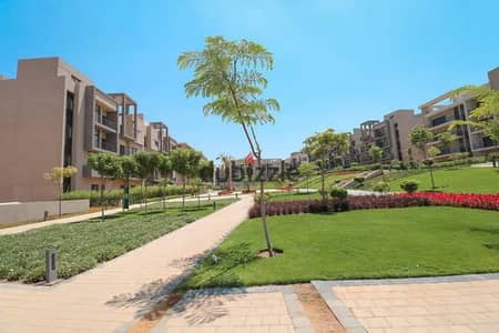 شقه بجاردن 3غرف ريسيل بسعر اقل من الشركه شامله التكييفات والمطبخ بسعر لقطه للبيع في كمبوند فيفث سكوير المراسم التجمع الخامس