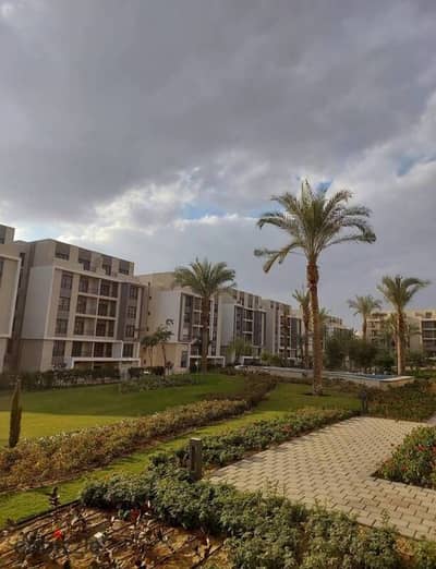 شقه 3غرف بجاردن متشطبه سوبر لوكس بالتكييفات ريسيل من المالك للبيع في كمبوند قيقث سكوير المراسم بالتجمع الخامس