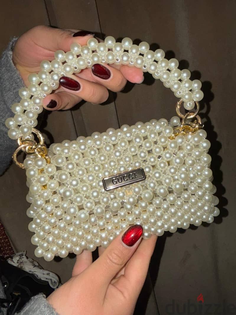 white bag 1