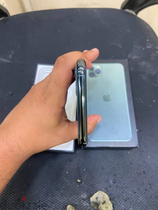 iPhone 11pro max 256 1