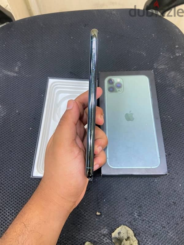 iPhone 11pro max 256 2