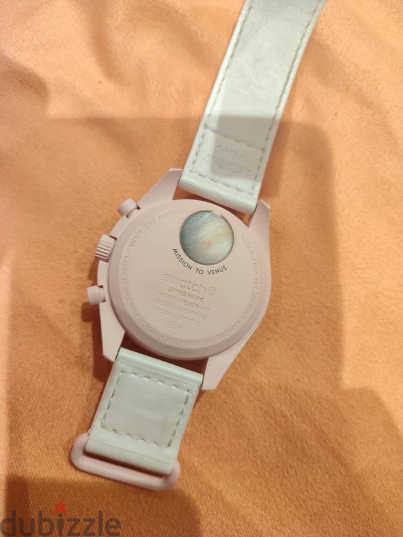Omega × Swatch MoonSwatch 1