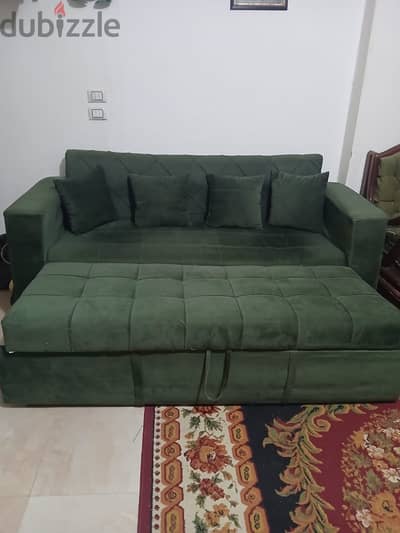 كنبة 180 سنتيمتر حالة ممتازة