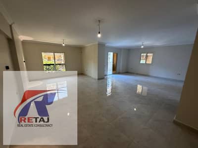 Registered apartment for sale in Nasr City, Golden Square. Modern buildings in the 6th District. Prime location, super deluxe finishing, luxurious ent
