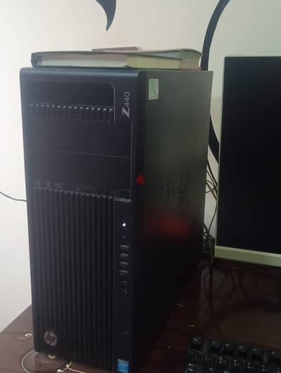 HP z440  وركستيشن وحش الجيمنج والجرفك والأعمال الهندسية