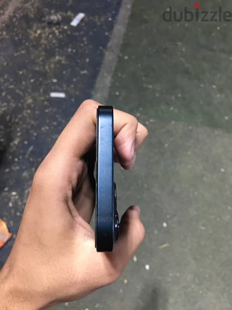 IPhone 13 (Battery 85%) 5