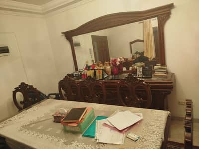 سفرة ونيش و بوفيه للبيع بحالة جيده