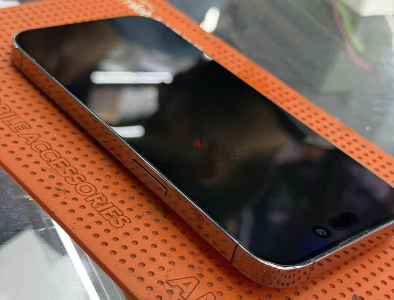 Apple - iPhone 14 Pro 3