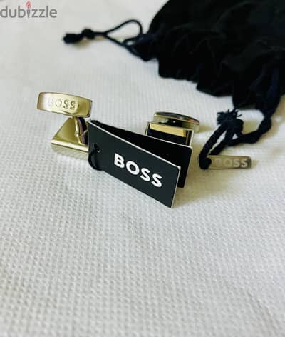 طقم ازرار قميص BOSS