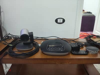 نظام اجتماعات الفيديو الاحترافي Logitech GROUP (باقة كاملة)