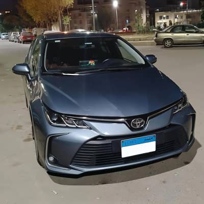تويوتا كورولا 2022 للإيجار