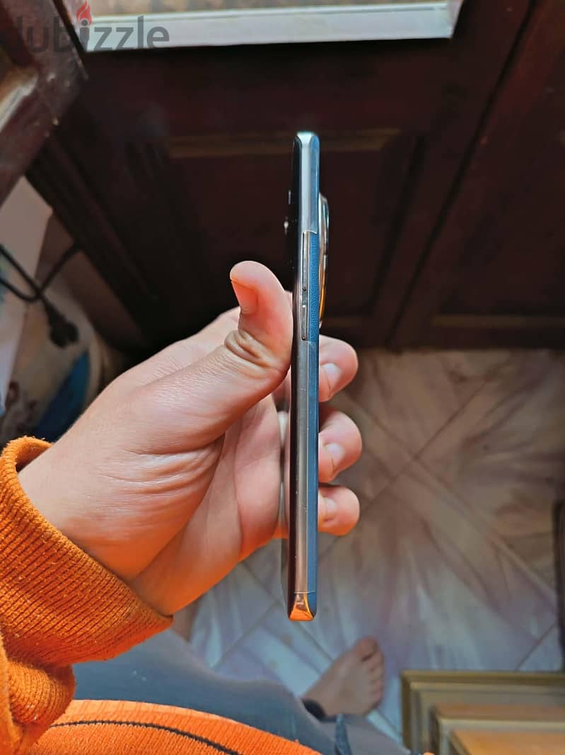 Realme 12 Pro plus 7