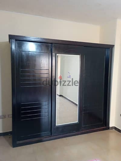 دواليب وسراير