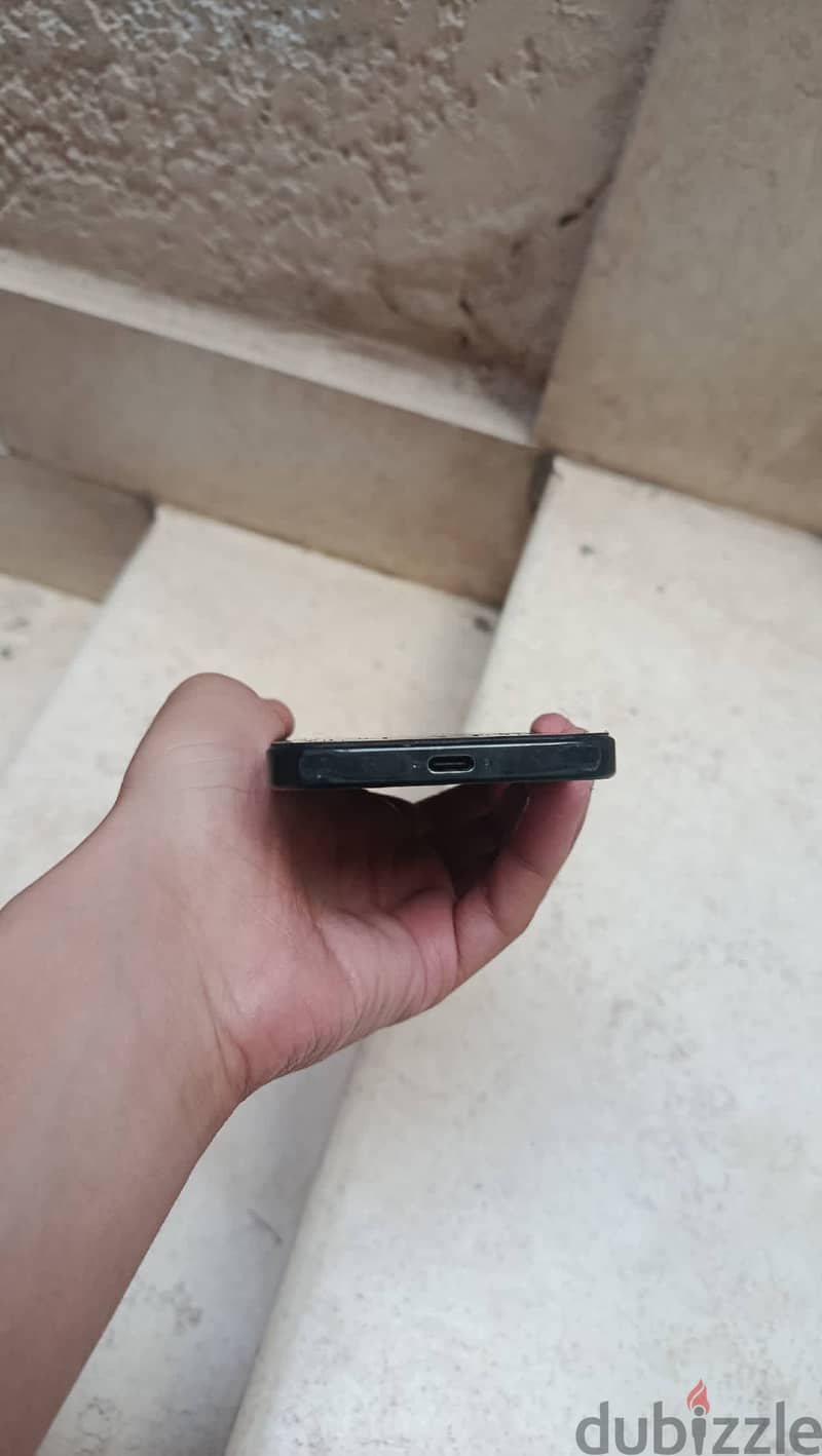 Apple - iPhone 15 Pro 1