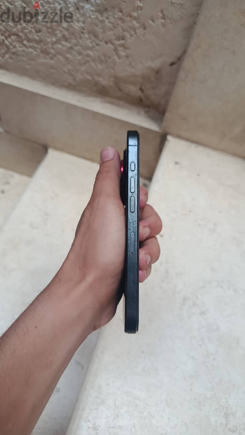 Apple - iPhone 15 Pro 7