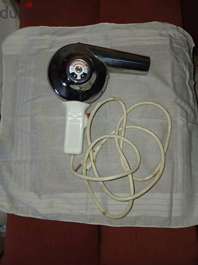 استشوار ومستلزمات تصفيف الشعر
