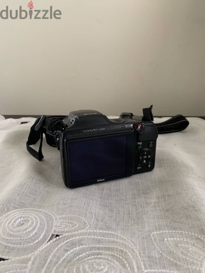 Nikon Coolpix L820 Camera 5