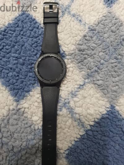 Samsung Gear S3 Frontier Men's 42mm smartwatch.