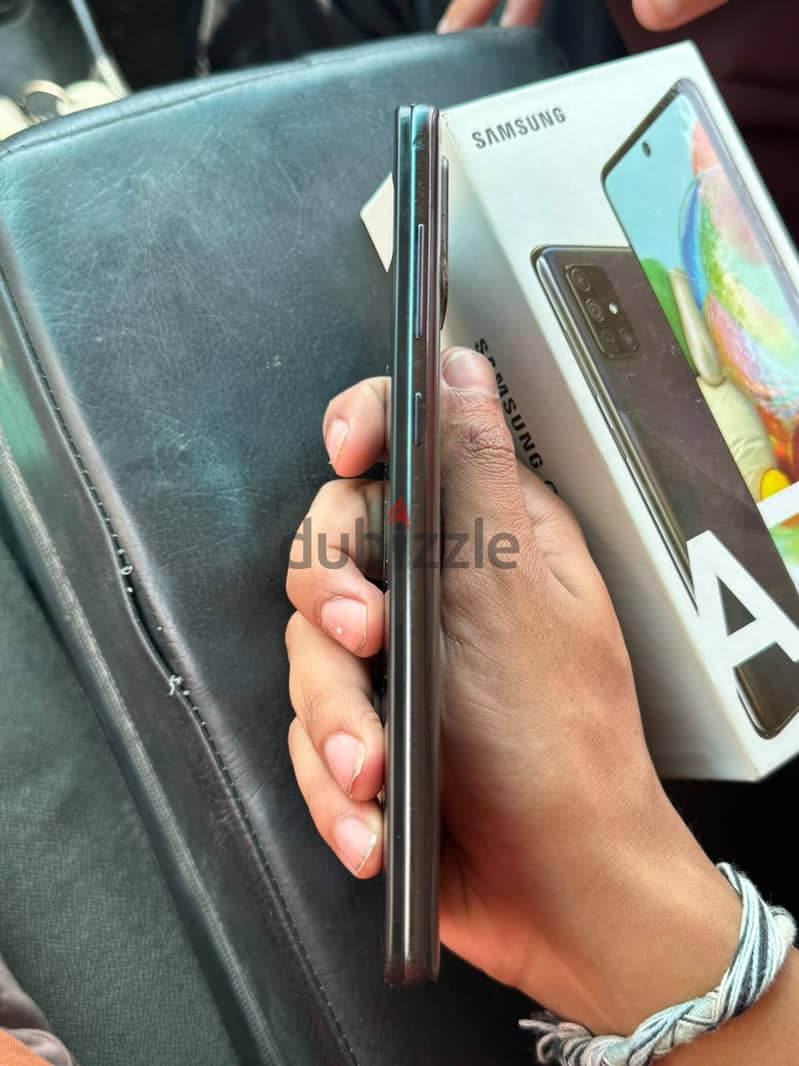 Samsung A71 6