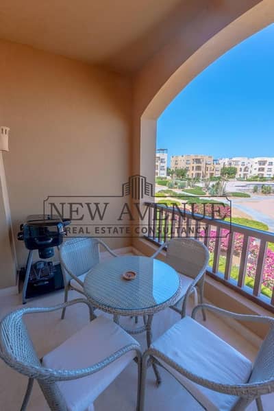 شاليه مفروش امام البحيرة بافضل سعر  في water side el gouna
