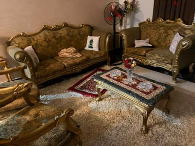 اثاث مستعمل