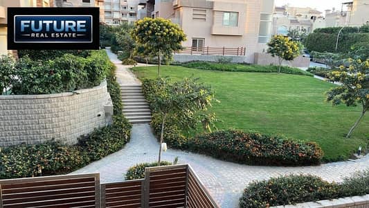 أي فيلا 220 م + 50 م في كمبوند رايوس أكتوبر بارك