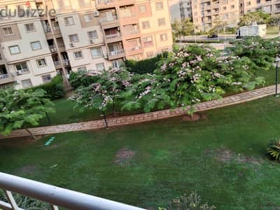 بمدينتي شقة للايجار(مفروش) B6 مجهزة بالكامل