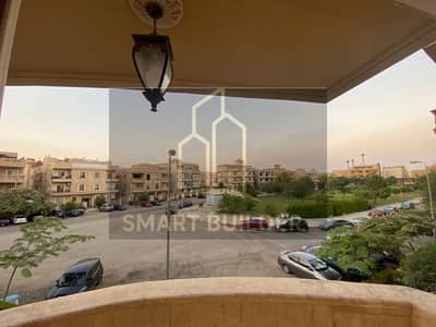٢٧٠ متر ٤ غرف مقفولين كبار دور اول بحري علي حديقه الترا سوبر لوكس - ريسبشن ٣ قطع - 3 حمام - غاز - اسانسير موقع مميز