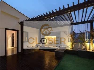 للبيع ستوديو متشطب luxury high end بفيو خيالي علي lagoon في كمبوند طلاله Talala امام مدينتي Madinaty و سوديك ايست sodic east