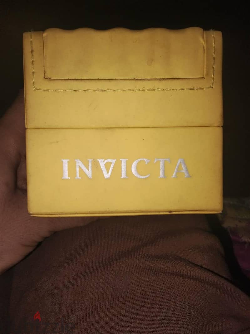 Invicta Pro Diver: Engineered for Precision and Presence 3