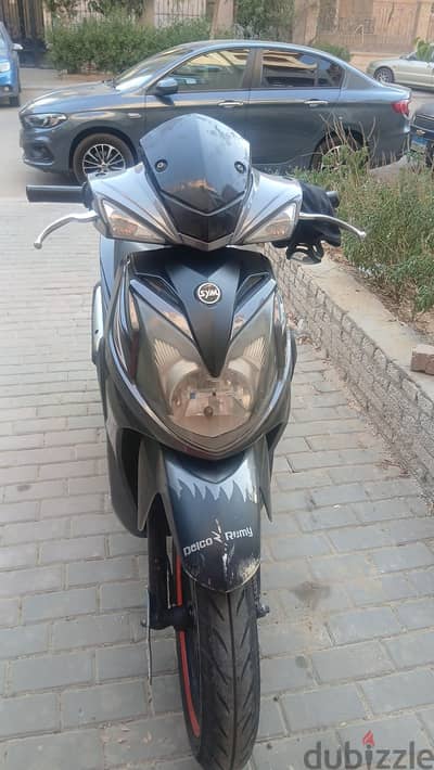 اسكوتر sym موديل2021 رخصه 7 شهور 200 cc