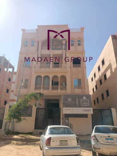 Apartment for sale 145m in Boulevard neighborhood in front of Mountain View and New October in an upscale residential neighborhood, minutes from Mall of Arabia and Sheikh Zayed entrance 4