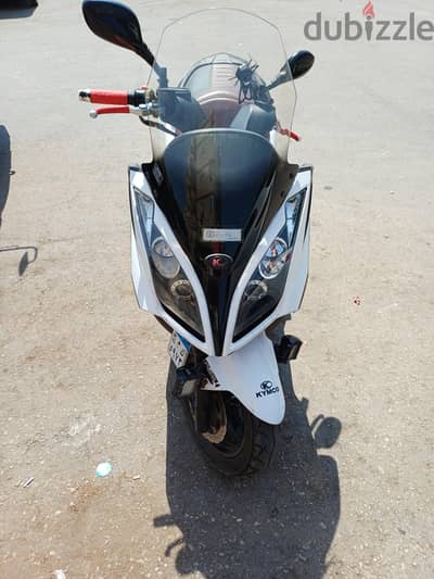 kymco downtown 300 cc كيمكو داون تاون ٣٠٠ سي سي