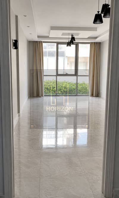 اقل سعر شقة نص مفروش 2نوم للايجار كمبوند جاليريا مون فالي التجمع القاهرة الجديدة apartment rent galleria