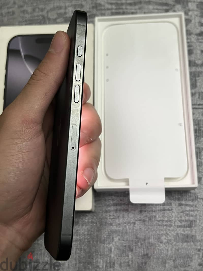 Apple - iPhone 16 Pro Max 1
