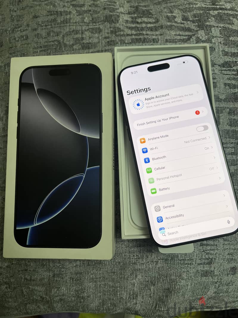 Apple - iPhone 16 Pro Max 3