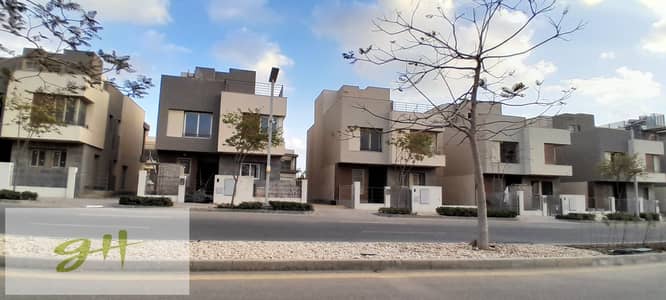 Standalone Villa Ready to move  for Sale in Palm Hills New Cairo