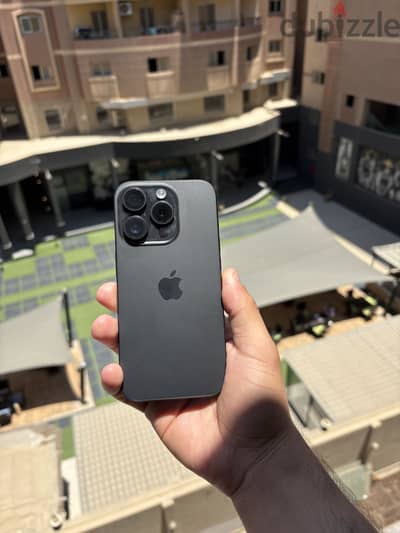 آبل - آيفون 15 برو