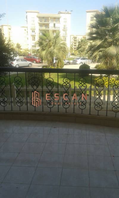 Apartment for rent in Al Rehab, 171 sq m, prime location near services, ground floor with garden.