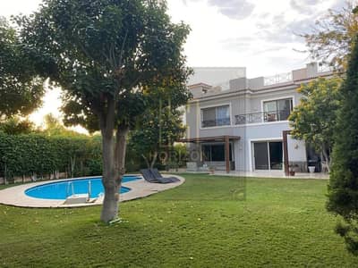 فيلا مفروشة بمسبح 6 غرف للإيجار فى كمبوند القطامية هايتس التجمع الخامس villa rent katameya heights