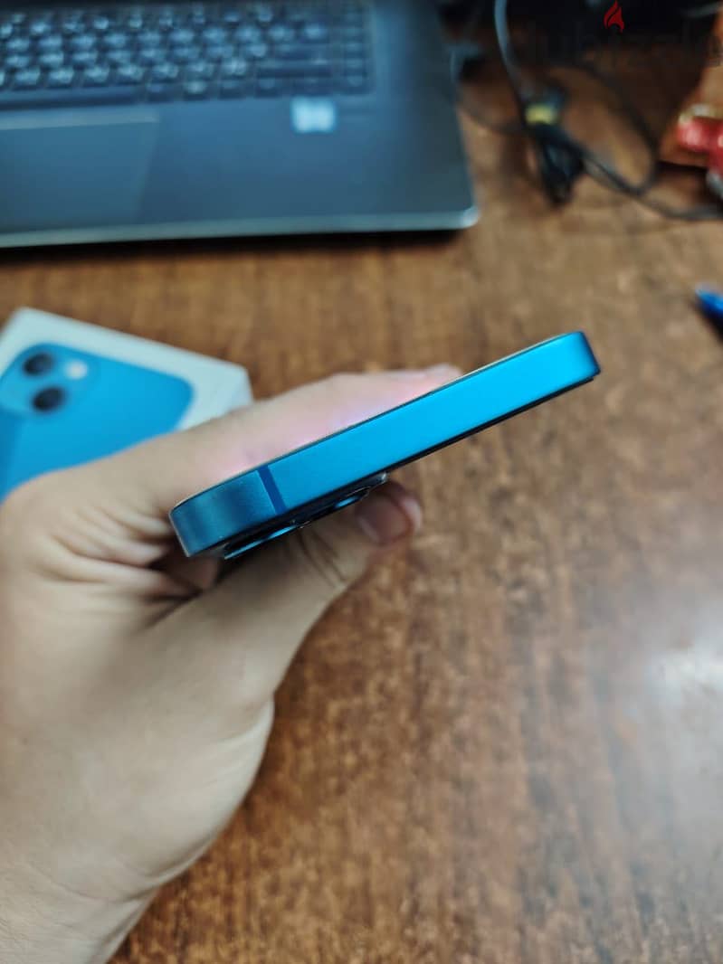 Apple - iPhone 13 4